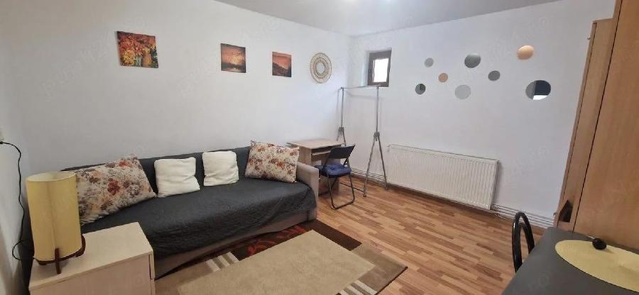 Apartament cu 2 camere decomandat în Gară