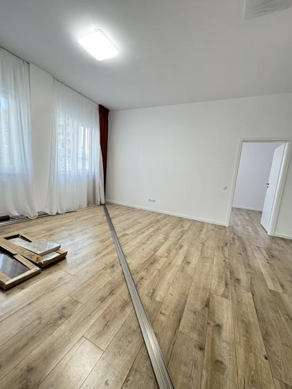 Apartament de 3 camere, 69.66 mp, 2 bai, Finisat, Zona Poligon - 2