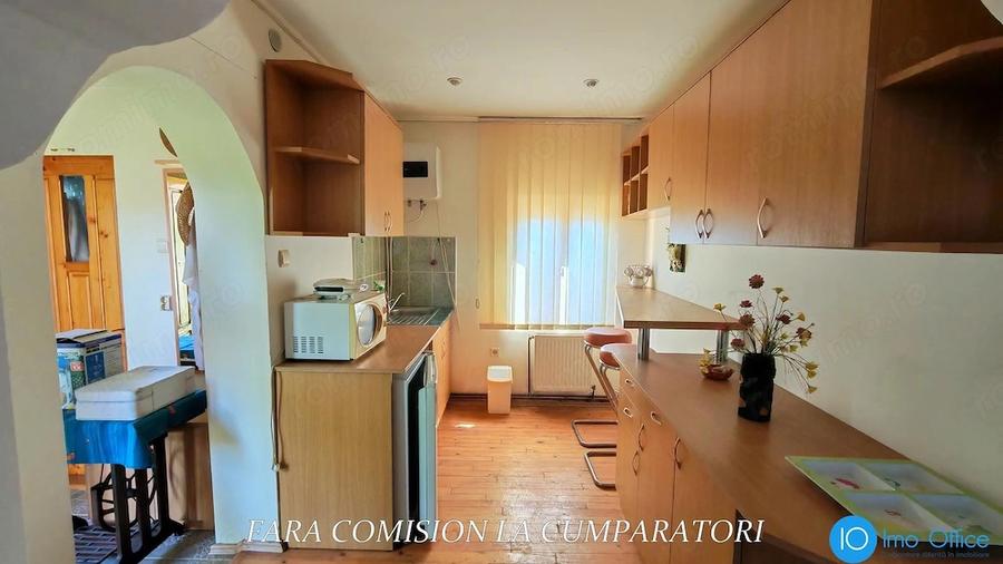 BUDESTI - CASA LA 15 MINUTE DE ORAS, TEREN 1233 MP - 11