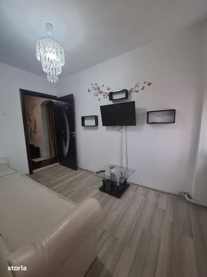 Apartament cu 3 camere decomandat în Ultracentral