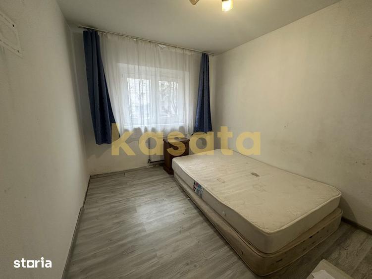 Apartament cu 4 camere în Militari