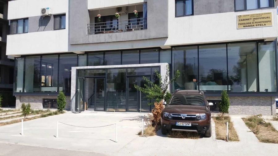 Spațiu comercial, de 220 mp, în Calea Severinului
