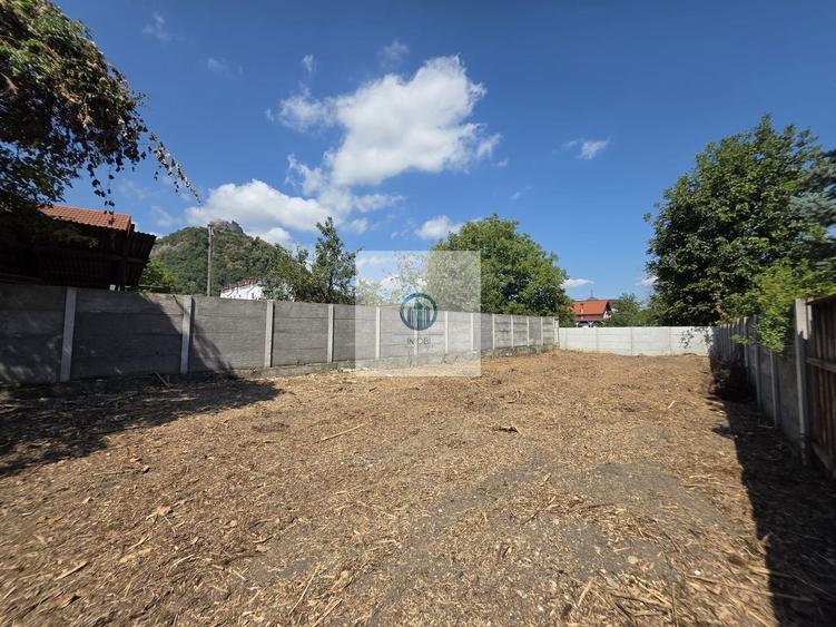 Casă individuală cu 3 camere cu Canalizare în Progresul