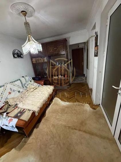 Apartament cu 2 camere semidecomandat în Teiul Doamnei