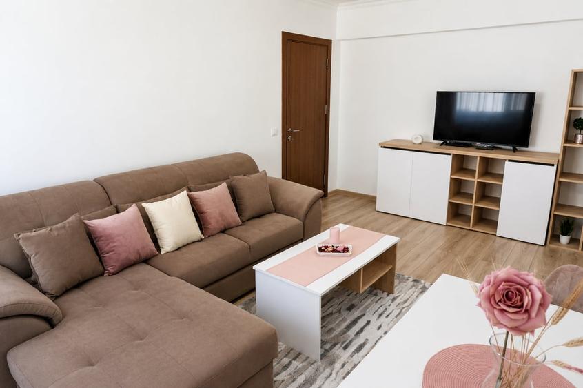 Apartament cu 3 camere în Universitate