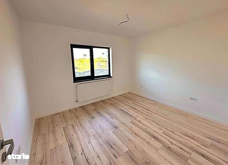 Casă cu 4 camere în Clinceni