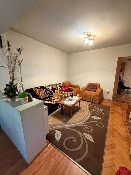 Apartament de vanzare - 1