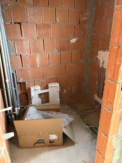 Duplex cu 4 camere cu Teren 250 Mp în Domnești