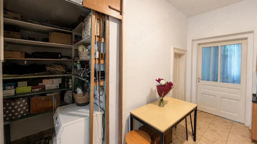 Apartament cu 4 camere semidecomandat în Brâncoveanu