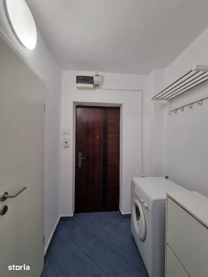 Garsonieră semidecomandată în Titan