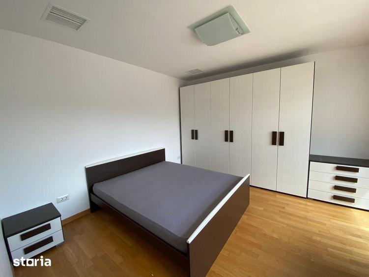 Casă cu 5 camere cu Teren 460 Mp în Central