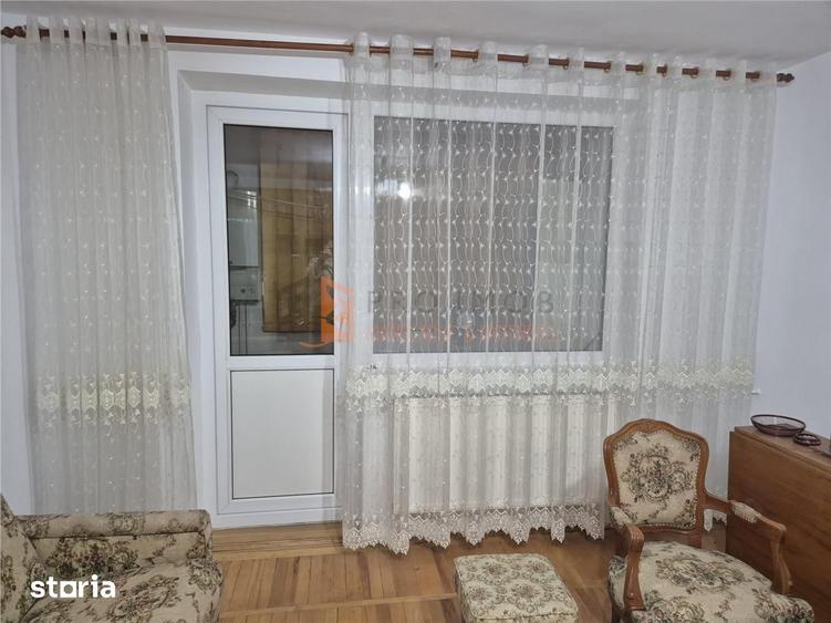 Apartament cu 2 camere decomandat în Unirii Sud