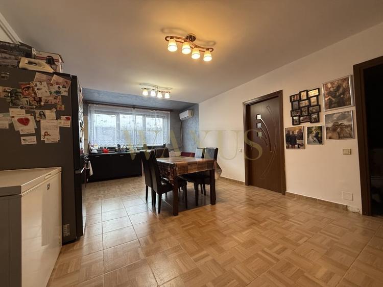 Apartament cu 2 camere semidecomandat, mobilat în Florești — fotografia 2