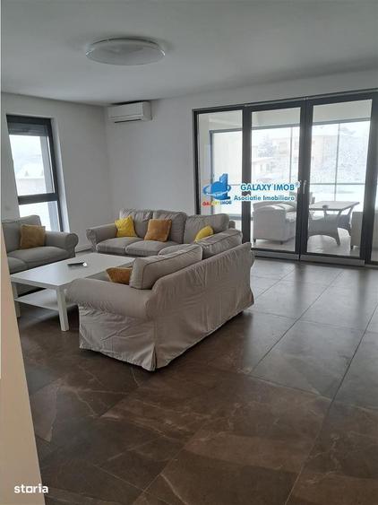 Apartament cu 3 camere decomandat, mobilat în Craiovei