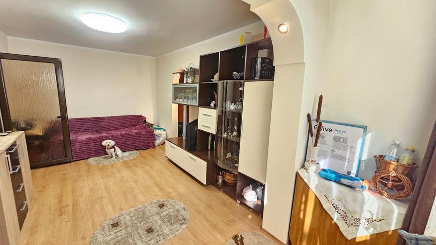 Apartament cu 2 camere în Micro 40