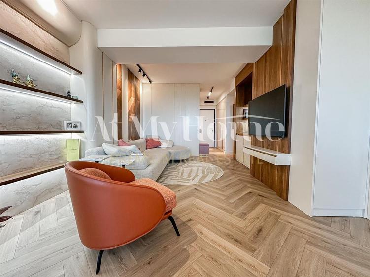 Apartament cu 3 camere decomandat, mobilat în Pipera