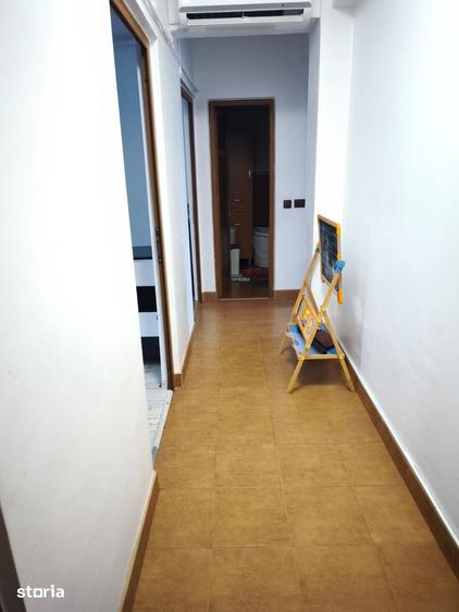 Apartament cu 3 camere în Central