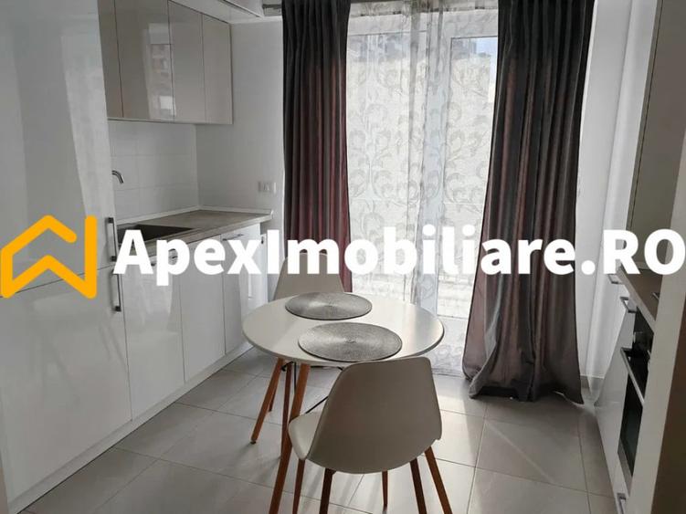 Apartament cu 2 camere decomandat în Titan