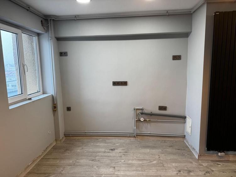 Apartament cu 4 camere decomandat în Nord