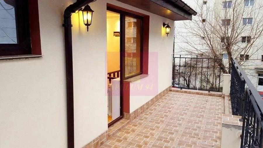 Casă cu 5 camere cu Teren 150 Mp în Victoriei