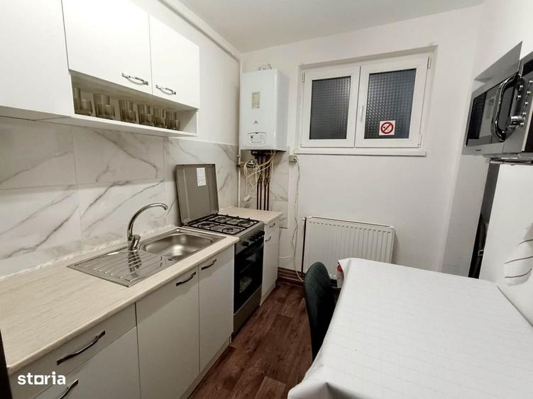 Inchiriere apartament 2 camere, Calea Bucuresti, Etaj 2 , 400 /luna - 6