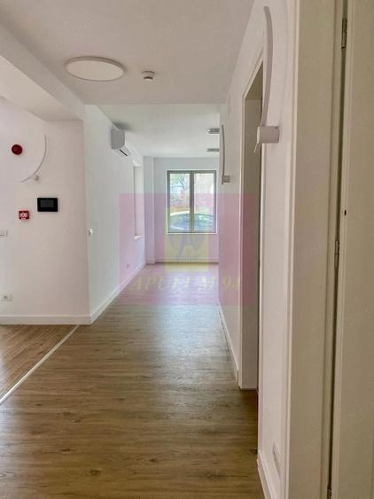 Apartament cu 3 camere decomandat în Armeneasca