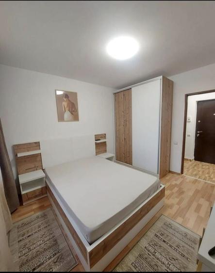 Apartament cu 2 camere decomandat, mobilat în Metalurgiei
