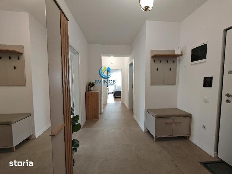 Apartament cu 3 camere, mobilat în Tractorul
