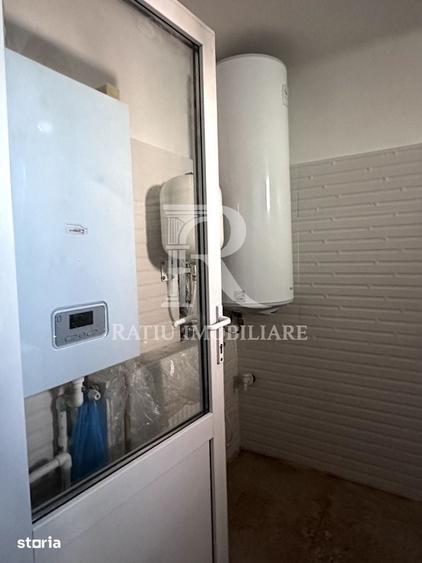 Casa cu anexe si pivni?a | Teren intravilan generos | Sannicolau Roman - 16