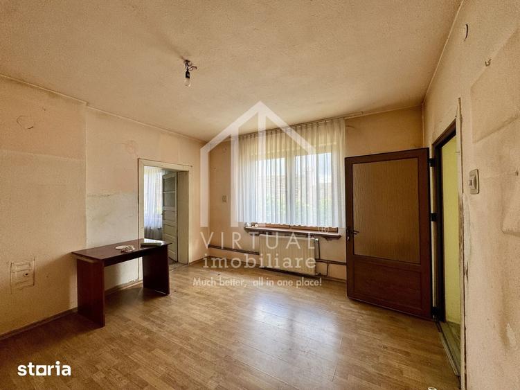 Casă cu 4 camere cu Teren 1652 Mp în Șura Mică