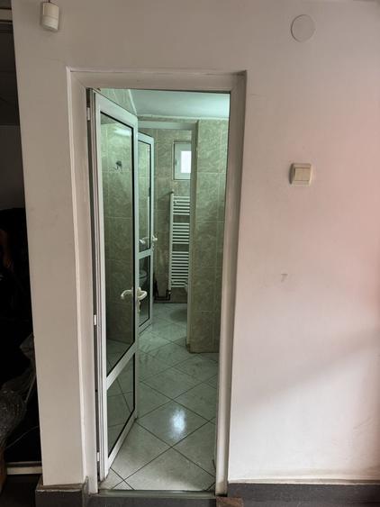 Spațiu comercial, de 55 mp, în Central