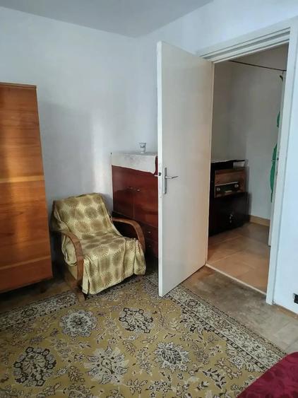 Apartament cu 2 camere nedecomandat în Central
