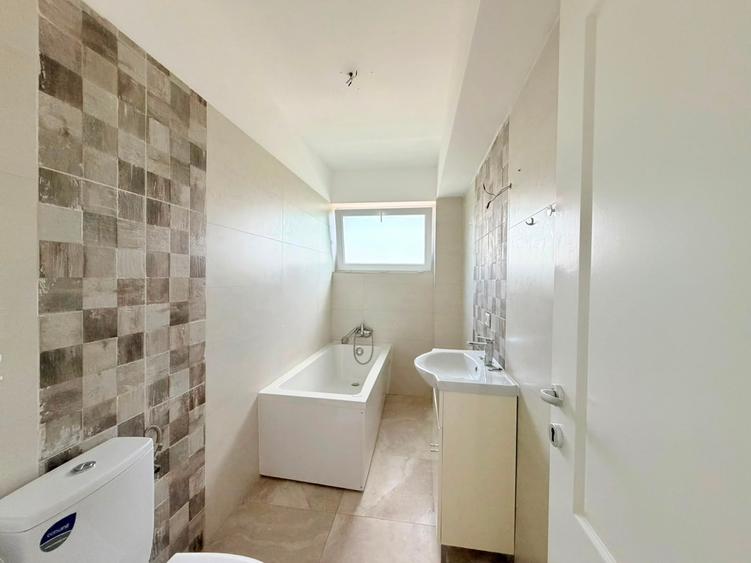 Apartament cu 2 camere decomandat în Cug