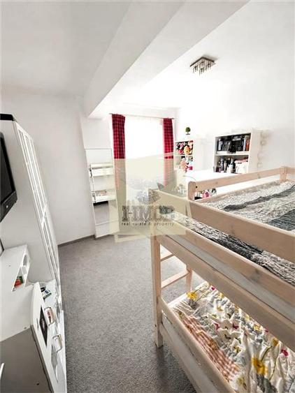 Apartament cu 3 camere decomandat, mobilat în Turnișor