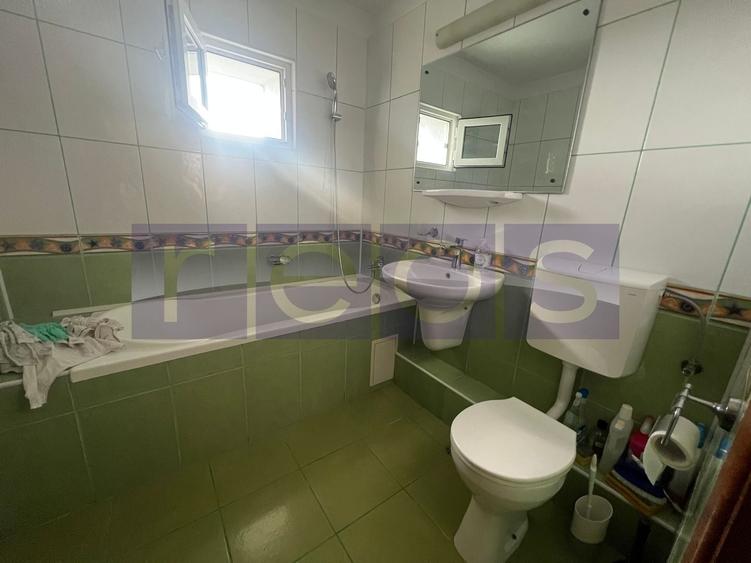 Apartament cu 2 camere semidecomandat, mobilat în Tineretului