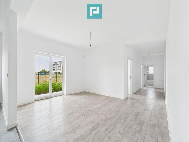 Apartament cu 3 camere semidecomandat în Torontalului