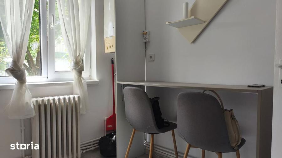 Apartament cu 2 camere în Piața Centrală