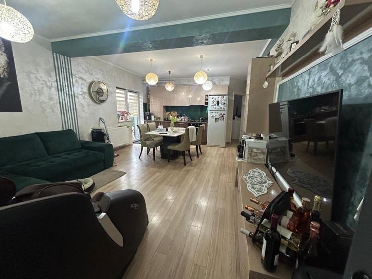 Apartament cu 2 camere decomandat, mobilat în Sânpetru