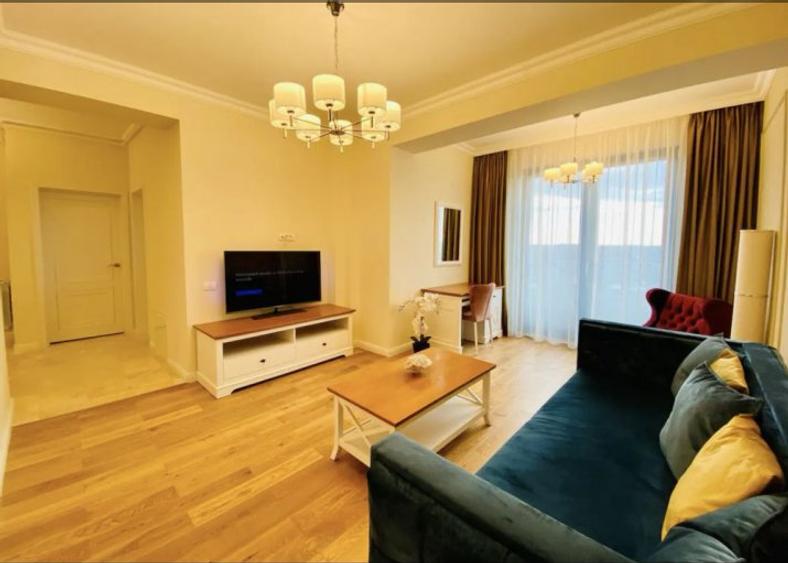 Apartament cu 2 camere decomandat în Faleza Nord