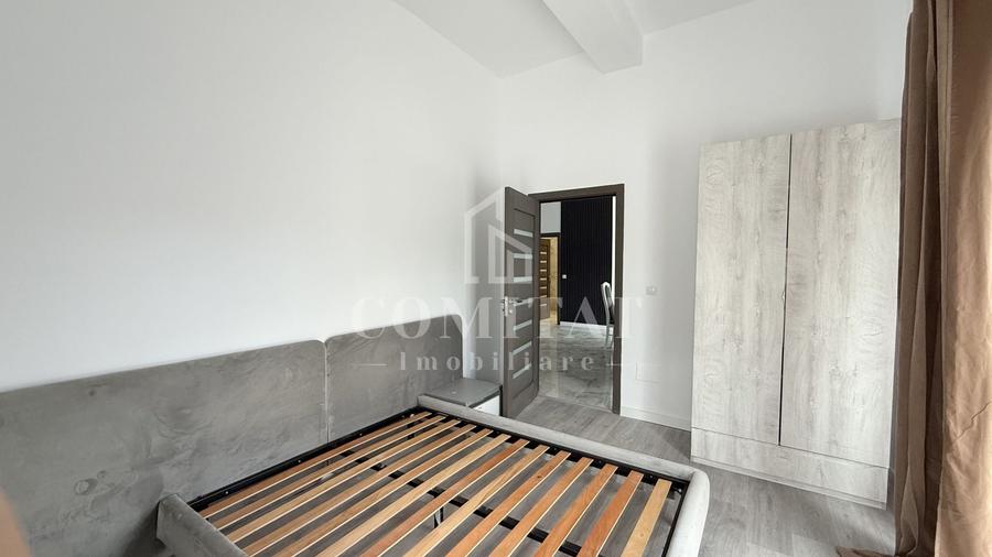 Apartament cu 3 camere semidecomandat, mobilat în Dâmbul Rotund