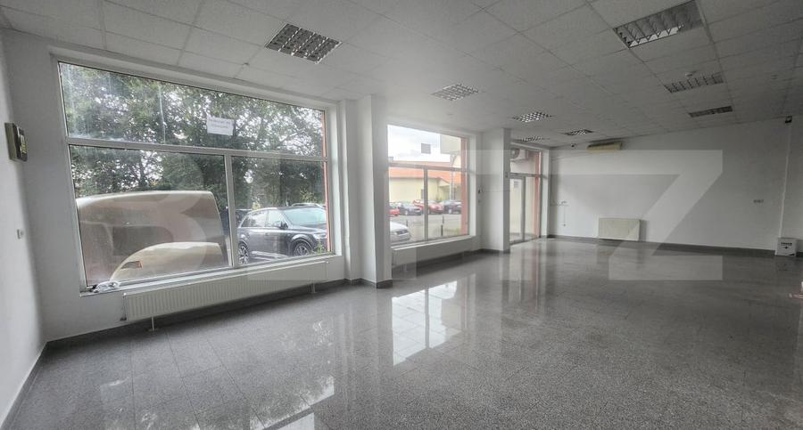 Spațiu comercial, de 119 mp, în 7 Noiembrie