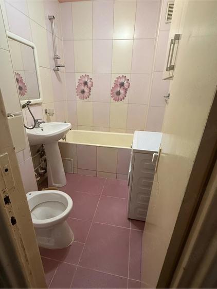 inchiriez apartament 2 camere - 5