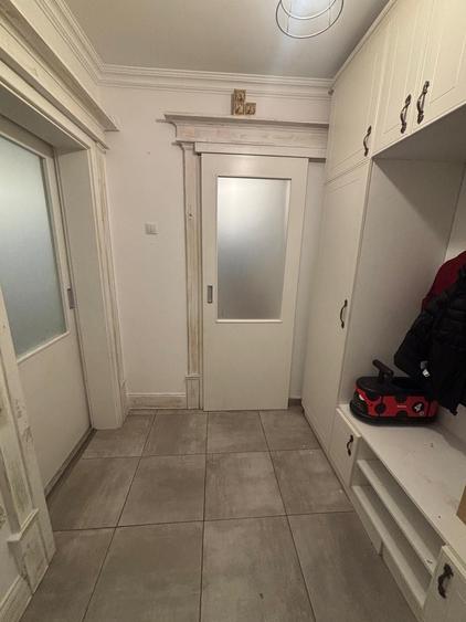 Apartament cu 2 camere semidecomandat în Tătărași