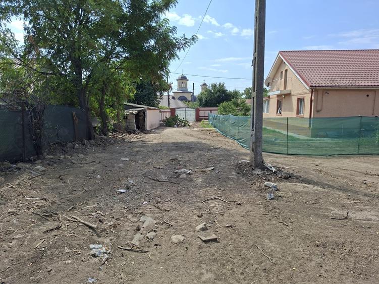 Teren Construcții intravilan de 630 mp, în Valu lui Traian