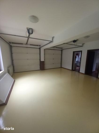 Casă cu 7 camere cu Teren 750 Mp în Cișmigiu