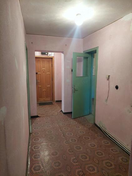 Apartament cu 3 camere decomandat în Fălticeni