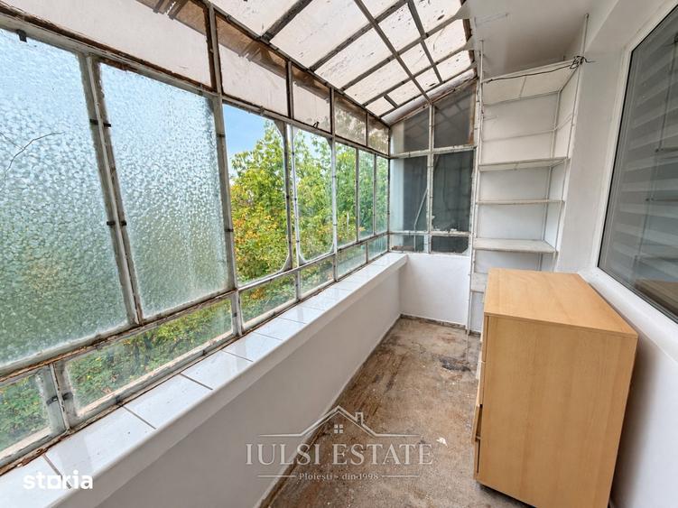 Apartament cu 3 camere decomandat în Andrei Mureșanu