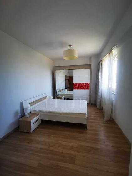 Apartament cu 2 camere semidecomandat, mobilat în Mărăști