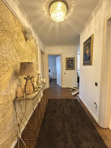 Duplex cu 4 camere cu Canalizare în Florești