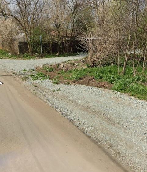 Teren Construcții intravilan de 2059 mp, în Pădurișu